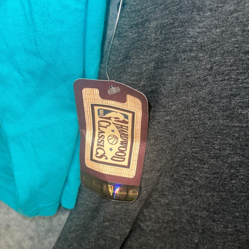 Mitchell & Ness Vancouver Grizzlies NBA Jumpball Henley Shirt Grey Teal XL NEW - Picture 10 of 12